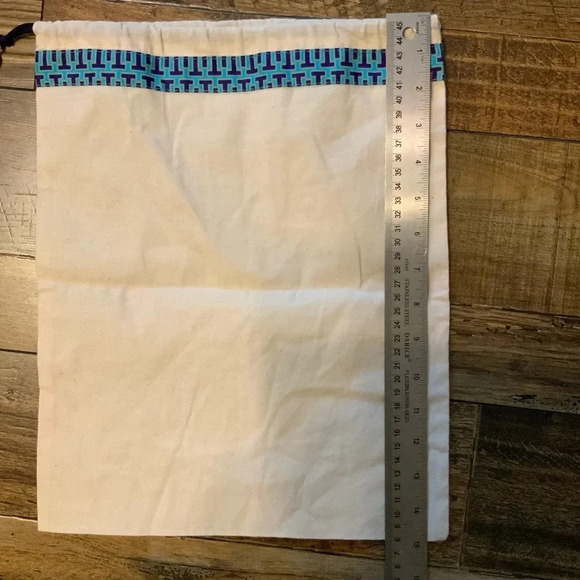 Tory Burch Drawstring Dust Cover Bag canvas 12 x 15 with logo metal tag EUC - Picture 7 of 7